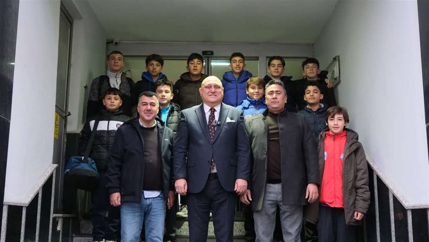 U-14 takımı Play-Off yolcusu: Başkan Günay'dan moral desteği haberi